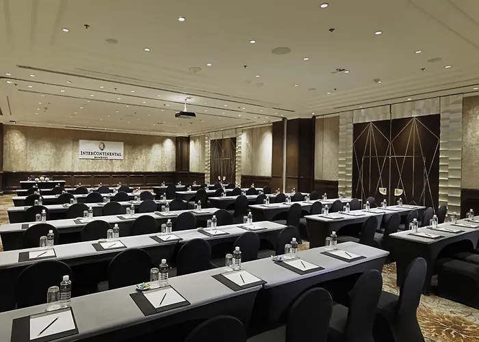 Intercontinental By Ihg Hotel